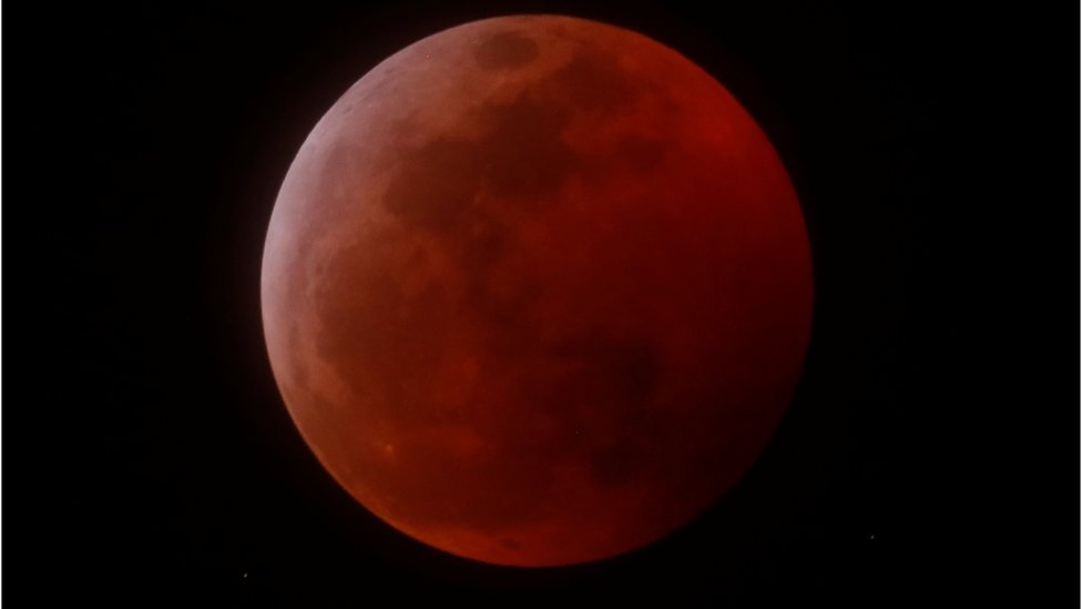 A total lunar eclipse that is called a 