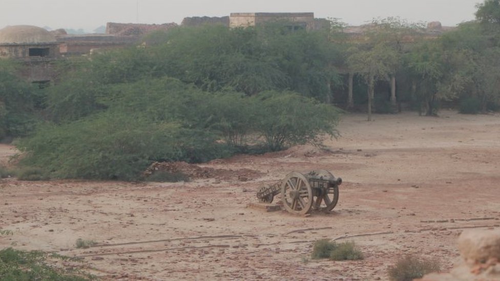 قلعہ ڈیراور