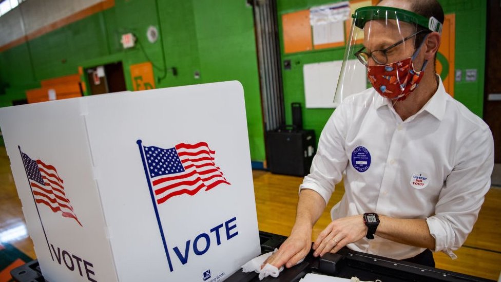 Voting booth US