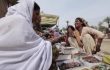 پاکستانی عورت کے گھریلو مسائل کا حل: پیسہ کمانا