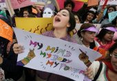 عورت مارچ 2021: اسلام آباد کی انتظامیہ نے پریس کلب کے باہر عورت آزادی مارچ منعقد کرنے کی اجازت کیوں نہیں دی؟