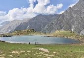 کورونا وائرس کی وجہ سے پاکستان میں سیاحت پر پابندی: ’یہ موسم ہاتھ سے نکلا جارہا ہے‘