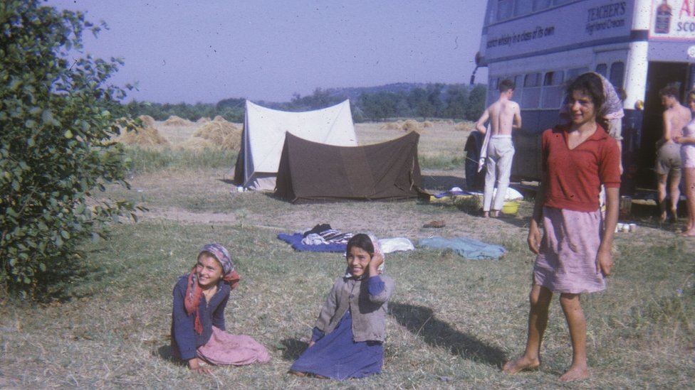 Fans of the bus in Romania