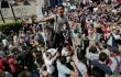 عرب نوجوانوں کی اکثریت ملک چھوڑنا چاہتی ہے : رپورٹ