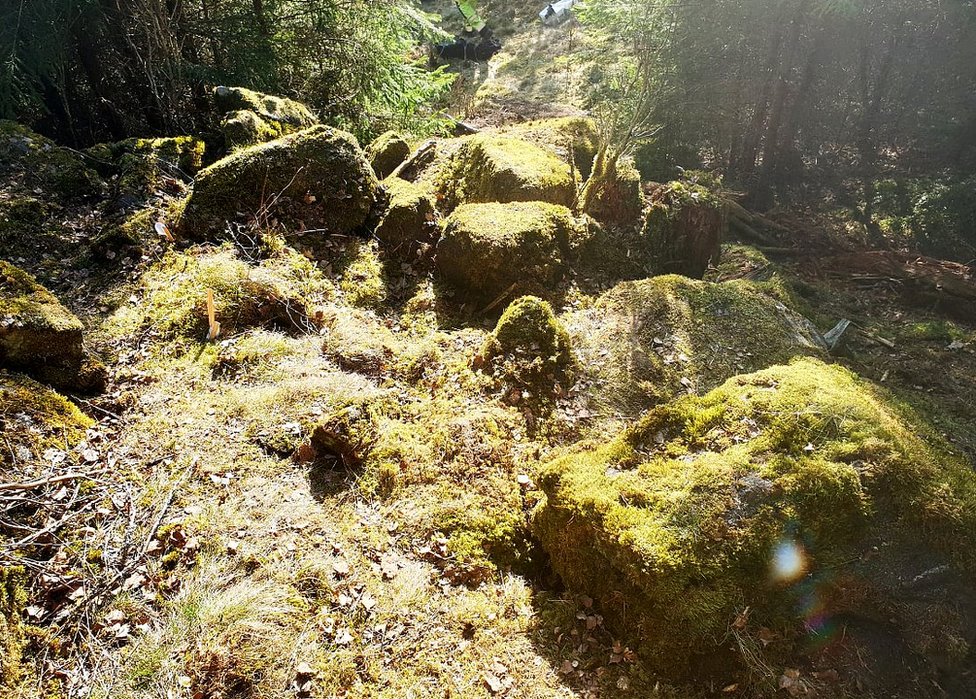 Boulders at treasure site