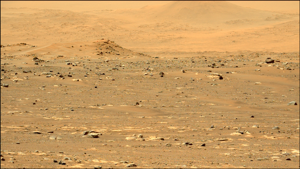 Mars landscape photographed by Nasa's Perseverance rover's left Mastcam-Z camera, on 22 March 2021