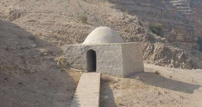 Shrine typpe construction in Ranikot