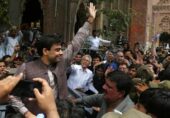 پنجاب کے وزیرِ اعلیٰ کا حلف، معاملہ پھر عدالت پہنچ گیا
