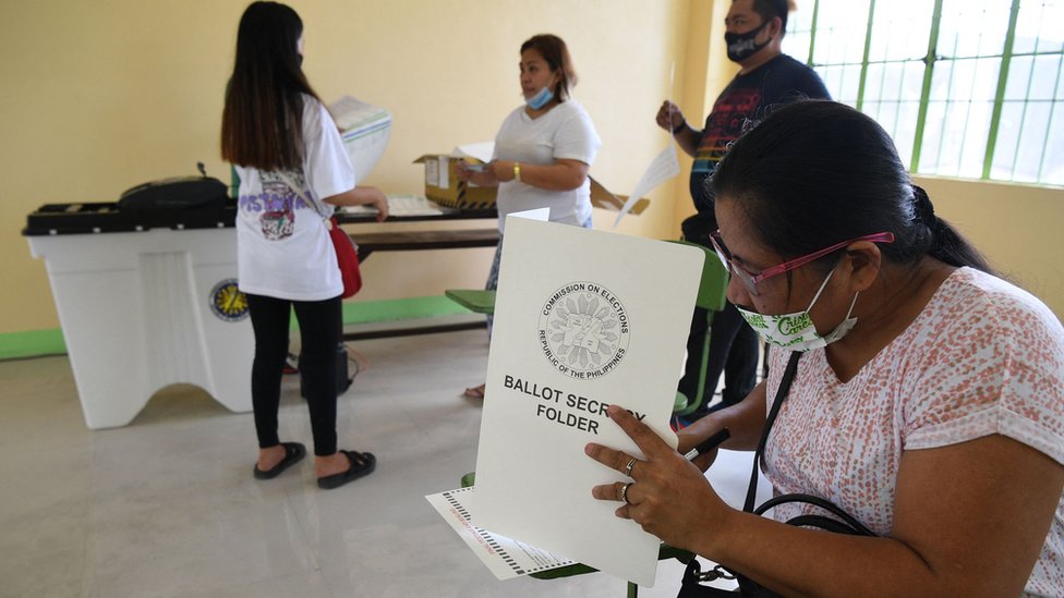 Voters in the Philippines