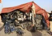 انڈس ہائی وے: ٹریفک حادثے میں کراچی جا رہے 17 محنت کش ہلاک