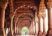 انڈیا میں لال قلعہ کی کہانی: قلعہ مبارک کیسے لال قلعہ بن گیا؟