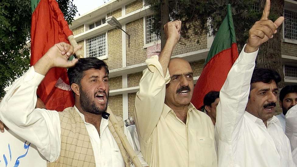 سنہ 2007 میں عمران خان کی کراچی انٹری پر پابندی کے خلاف تحریک انصاف کوئٹہ کی احتجاجی ریلی