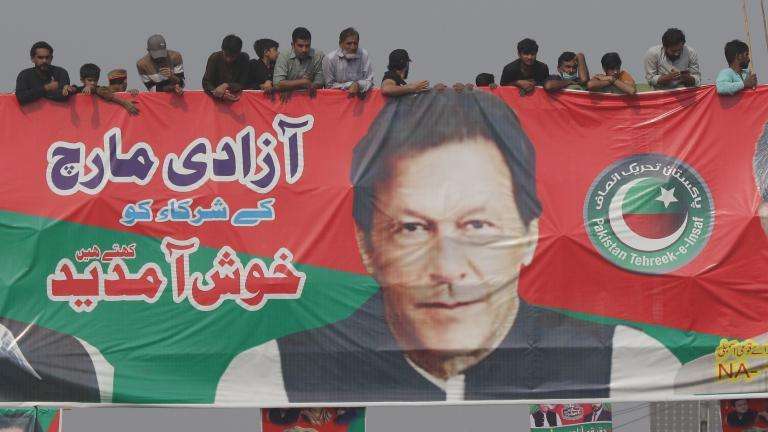 عمران خان، مارچ