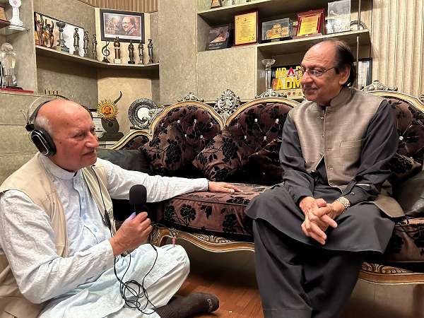 انٹرویو-کا-ایک-خوشگوار-لمحہ