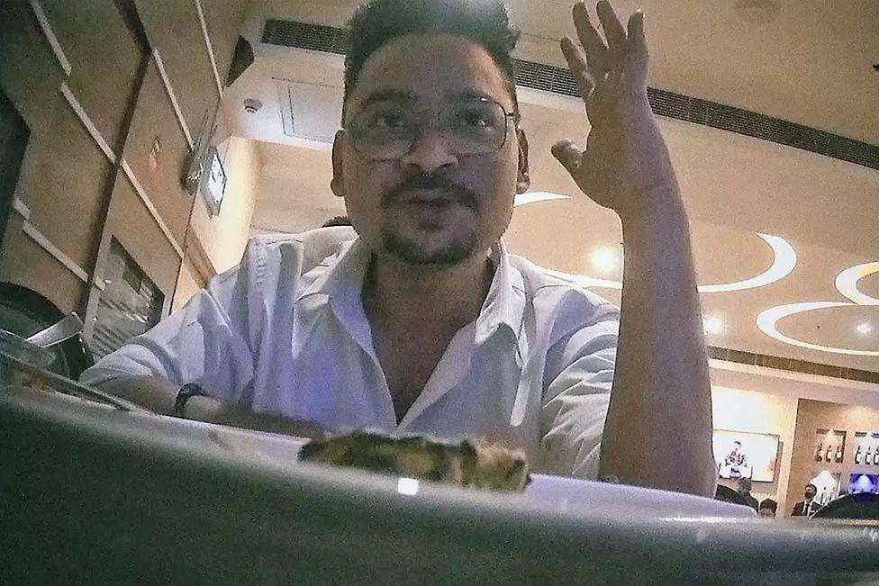 لون ایپس
