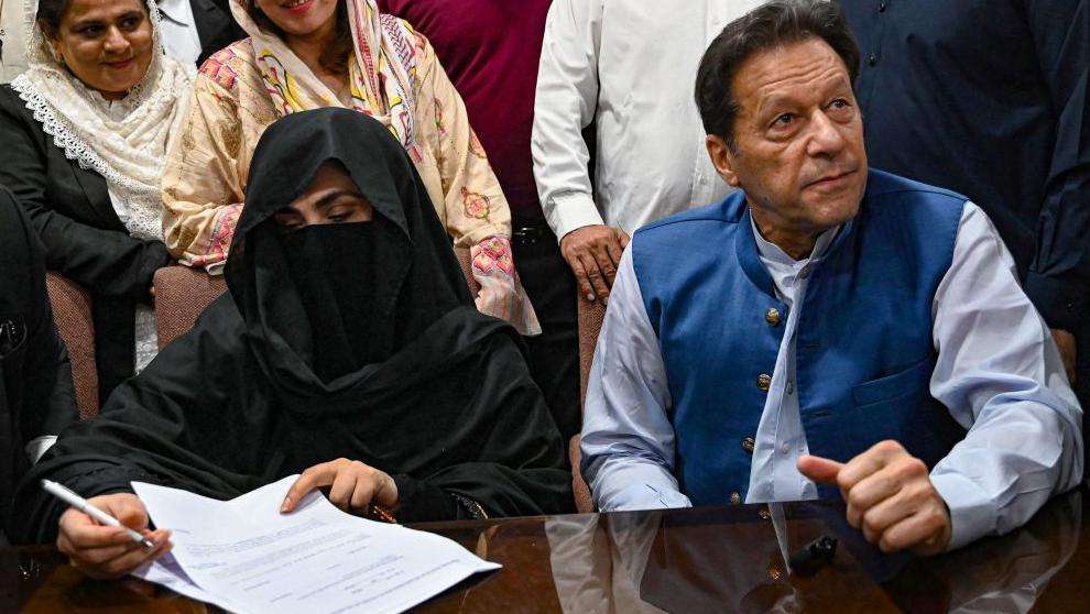 عمران خان، بشریٰ بی بی، دوران عدت نکاح کیس، پاکستان