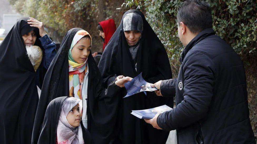 ایران، الیکشن، رہبرِ اعلیٰ، آیت اللہ علی خامنہ ای