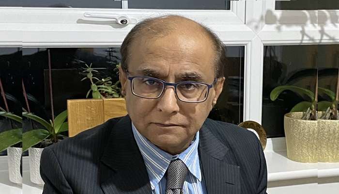 Dr Mushtaq Soomro UK