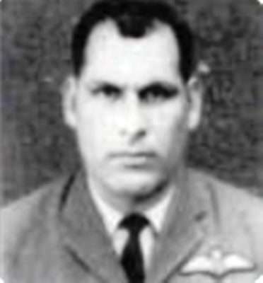 فلائٹ لیفٹننٹ سید نذیر احمد جیلانی (تمغہ بسالت 1965 )